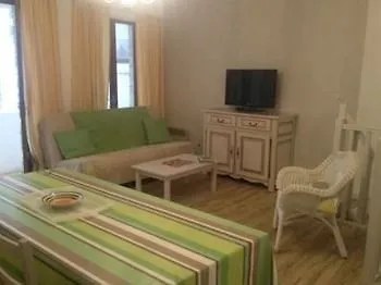 Apartment Entre Terre Et Dieppe
