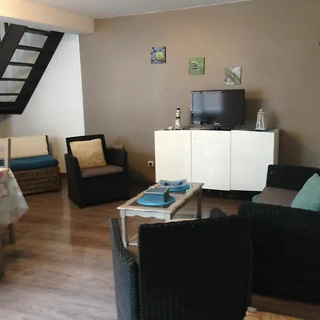 Apartment Entre Terre Et Dieppe